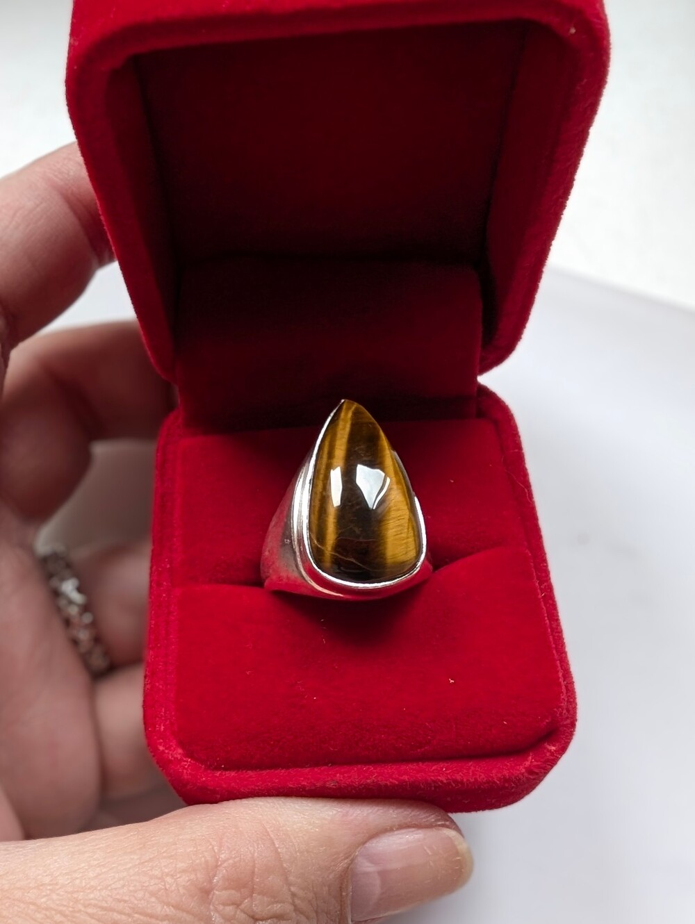 Vintage Handcrafted Sterling Silver Teardrop Tiger's Eye Ring Size 8.25